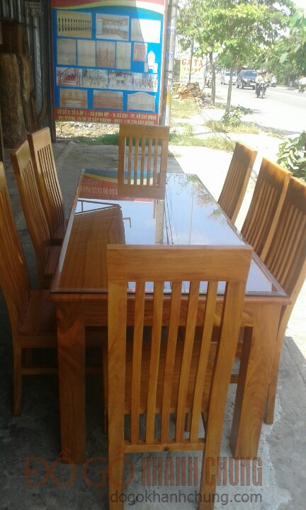 Bàn ăn gỗ gõ đỏ