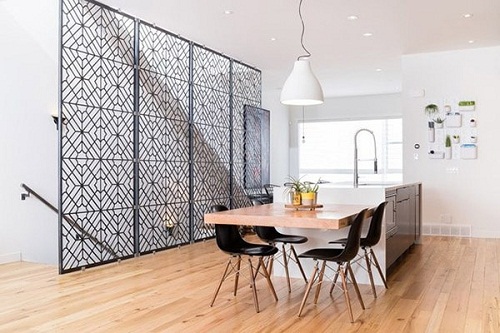 vách ngăn cầu thang nhà ống