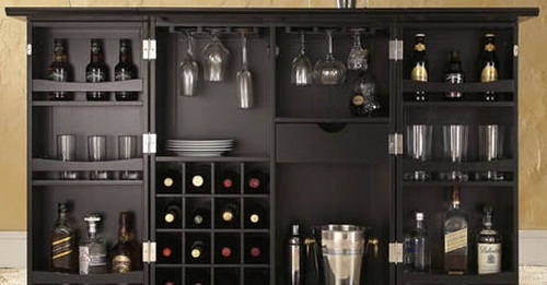 tủ rượu âm tường