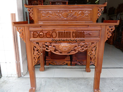 tủ thờ , bàn thờ
